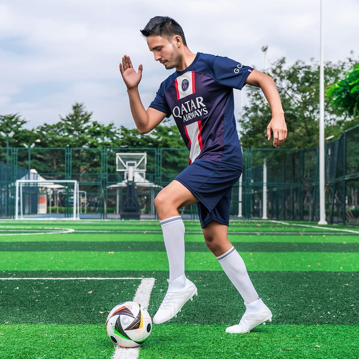 Neutral adult soccer spikes, suitable for men's indoor/outdoor five-a-side soccer shoes