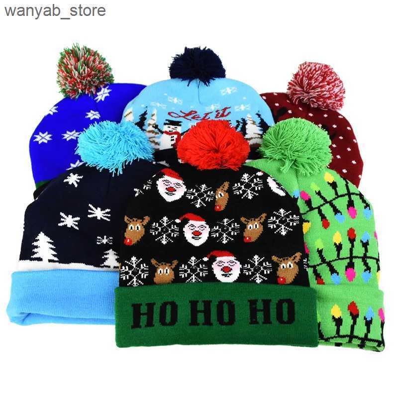 Wide Brim Hats Bucket Hats Christmas Hats Sweater Santa Elk Knitted Beanie Hat With LED Light Up Cartoon Patteren Christmas Gift For Kids New Year Sup