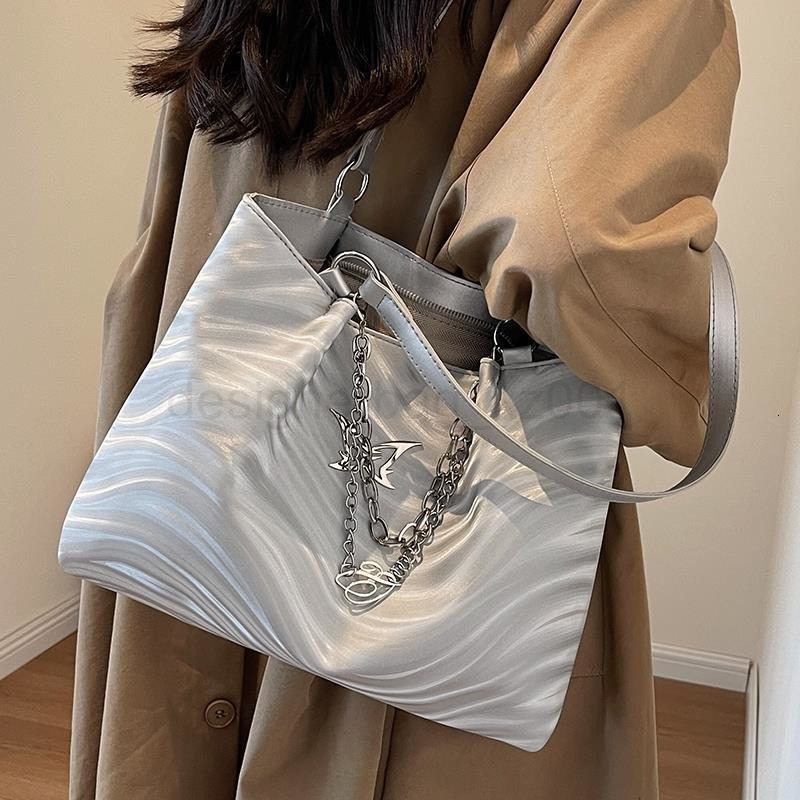 Bag Designer Fashion Classic 10a Top Nikiduncks Woman Handbagevening Bags Large Capacity for Women 2024 New Texture Versatile Shoulder