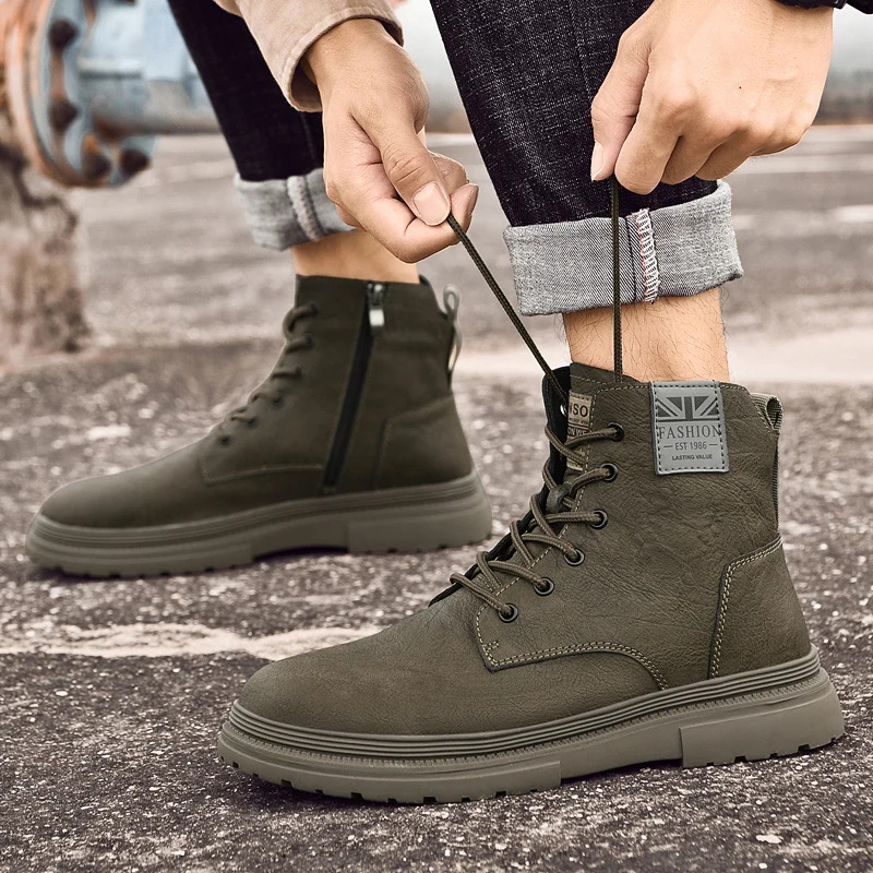 2025 New Genuine Leather Men's Winter Designer Warm Deert Men's Plush Snow Large Ankle Boots Outdoor Leisure Work High Top Shoes