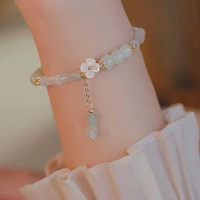 Chinese style retro bamboo joint bead bracelet fashionable and charming flower bracelet suitable for girlfriends jewelry accessories gifts X241106