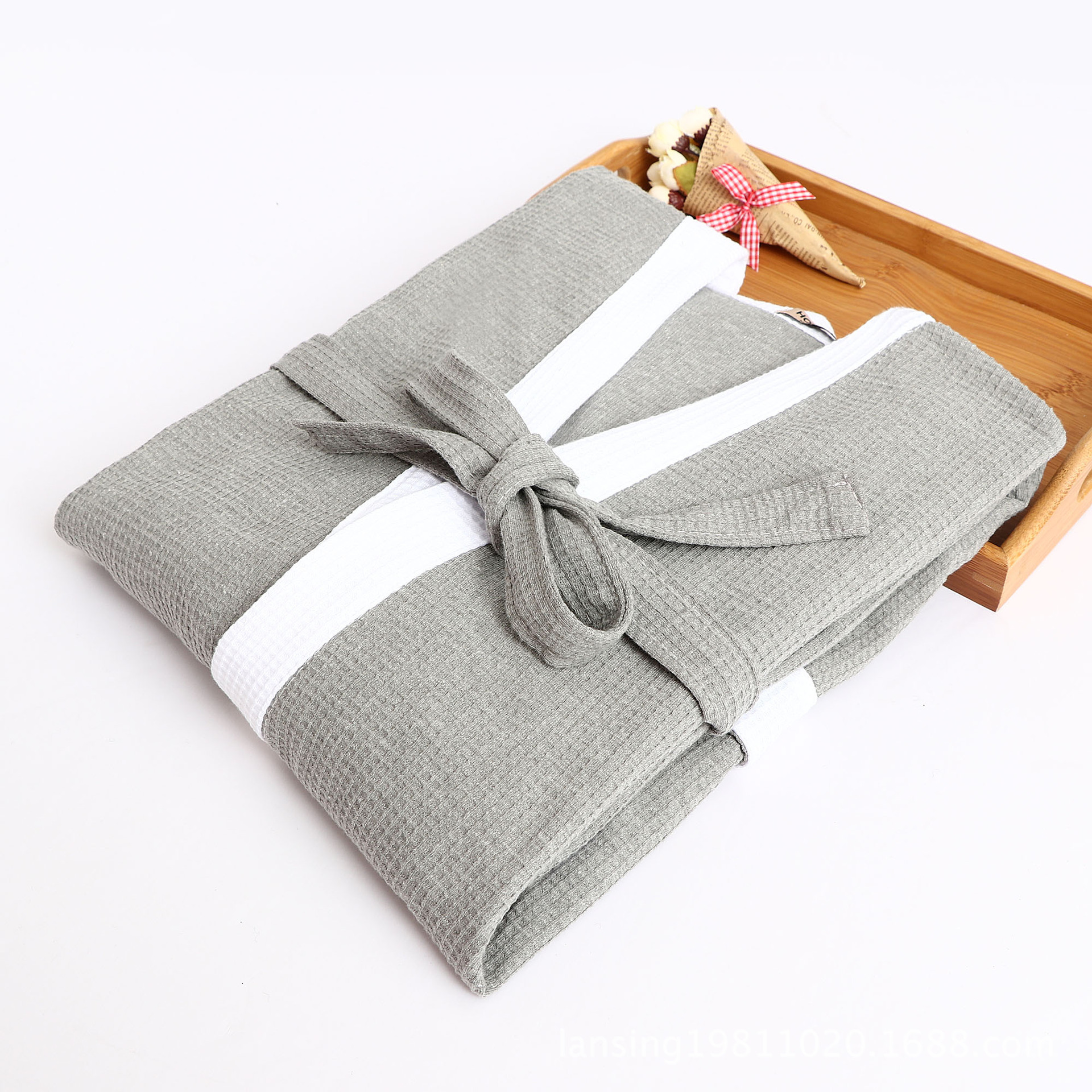 Five star hotel, all cotton men's waffle pajamas, bathrobes, sweat steamed sauna, bath towels, hot springs