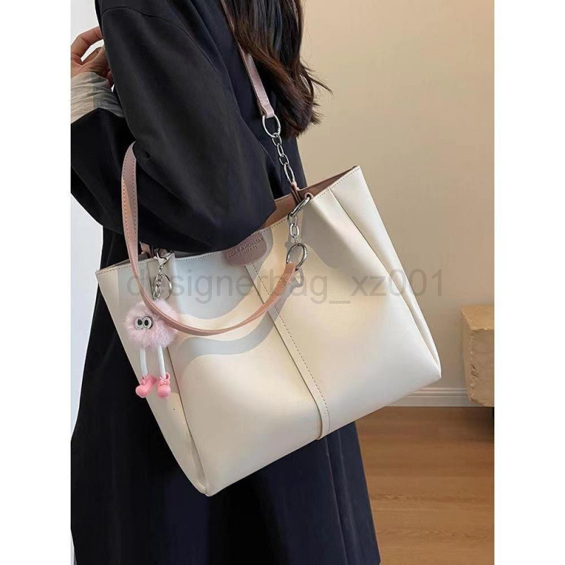 Fashion Classic Bag Designer 10a Top Nikiduncks Woman Handbagevening Bags Womens Large Capacity 2024 New Summer Versatile Shoulder Com