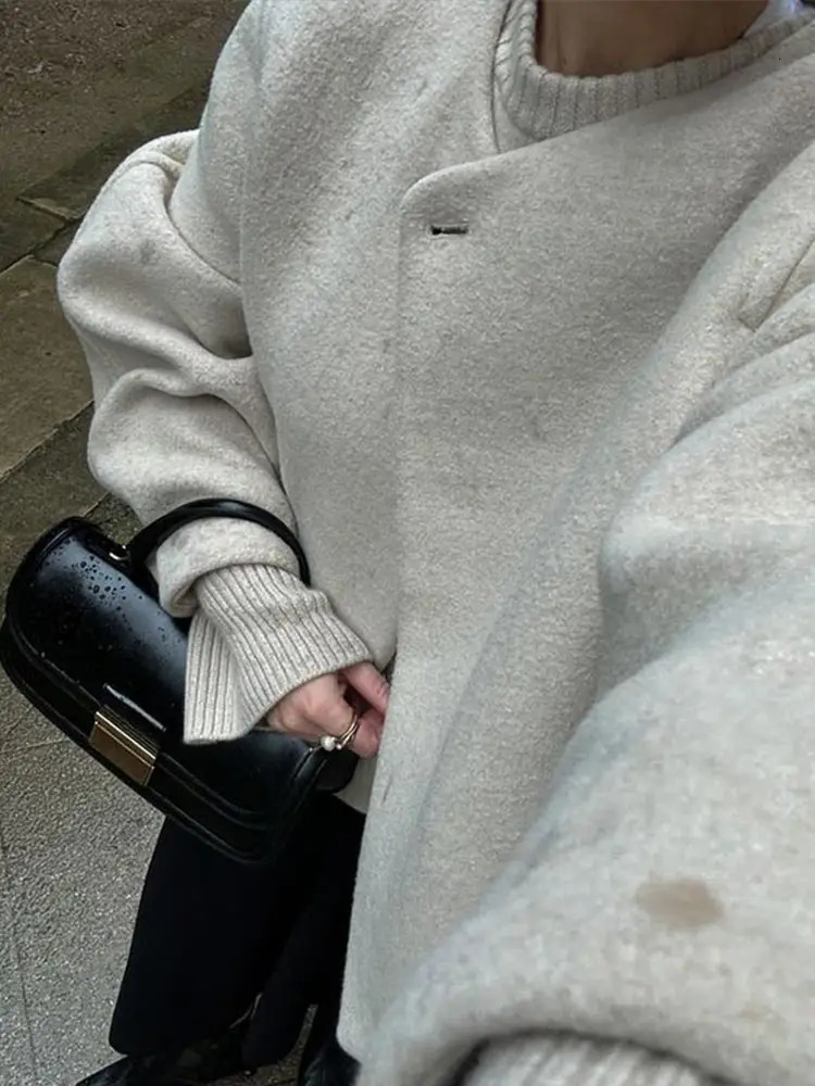 Elegant Solid Color Womens Coat Casual Loose Single Breasted Long Sleeve Coats Fashion Winter Round Neck Outerwears 241106