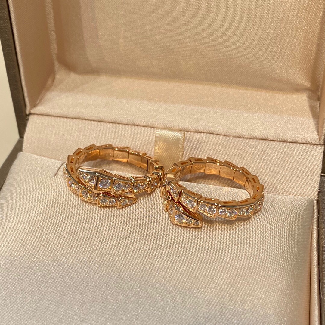 Designer Punk Band Ring All Diamond One Layer Rose Gold Platinum Color Snake Shape Sizes 5-8 Unisex Wedding Textured Alternative Jewelry Gift