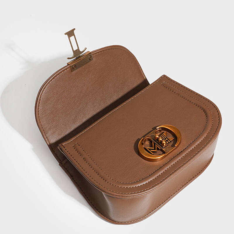 Designer Bag Fashionable And Versatile 2024 New Bag With Western Style, Light Luxury, Retro Elegance, Elegant Temperament, Shoulder Bag, High