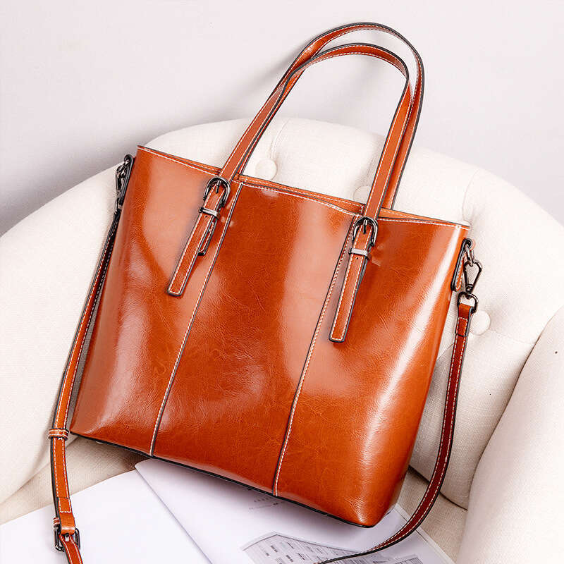 Genuine leather 2024 new fashionable tote capacity commuting bag, single shoulder crossbody women large bag for women purse