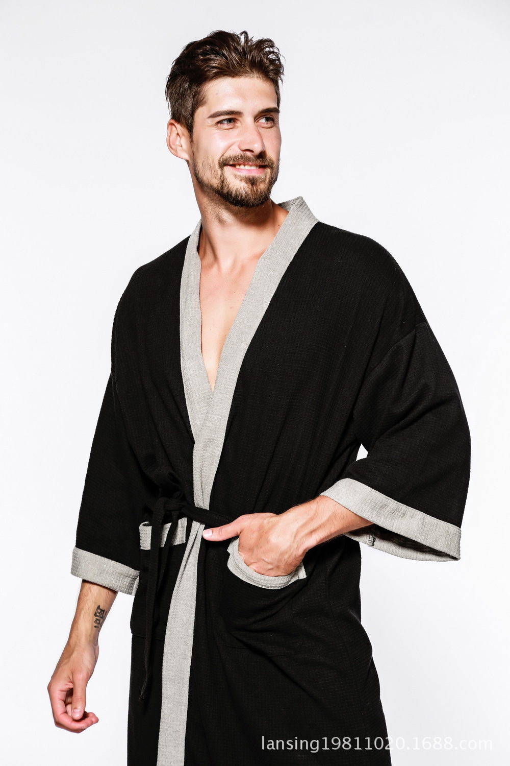 Five star hotel, all cotton men's waffle pajamas, bathrobes, sweat steamed sauna, bath towels, hot springs