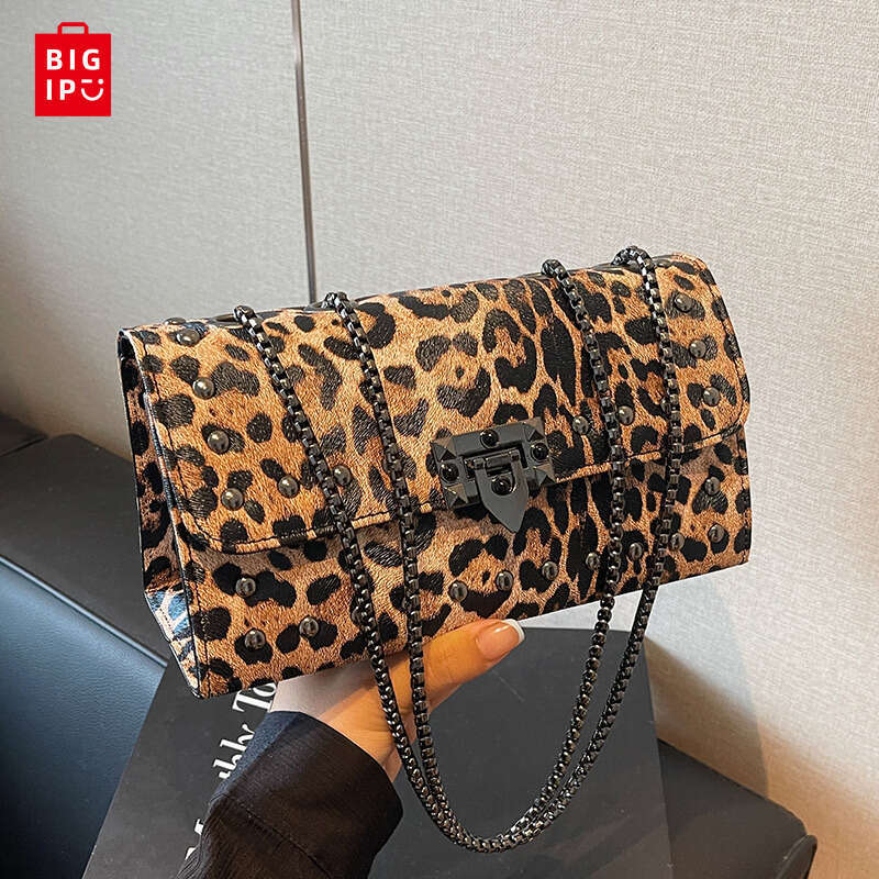 Designer Bag Rivet Chain Brand Designer Pu Leather Crossbody Bags For Women 2024 Retro Leopard Pattern Shoulder Bag Luxury Small Handbags