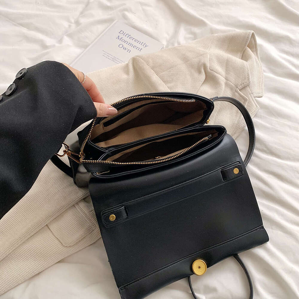 Designer Bag LEFTSIDE Simple Small Crossbody Bags With Short Handle For Women 2024 New Trend Fashion Leather Shoulder Bag Females Handbags