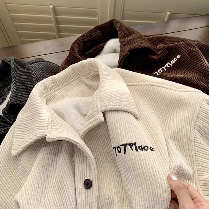 Autumn Winter Lambswool Shirt Jacket Men Warm Polo Neck Button Casual Pocket Vintage Fashion Men Winter Jacket 241106