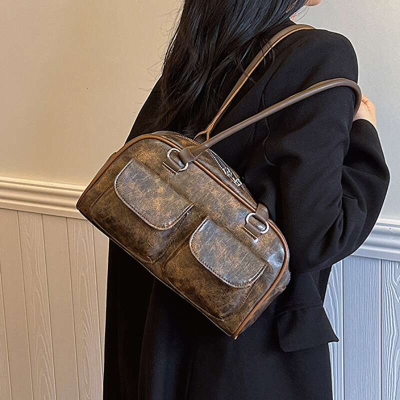 Designer Bag 2024 New Niche Retro Women's Shoulder And Underarm Bag Casual Zipper Horizontal Portable Small Square Bag
