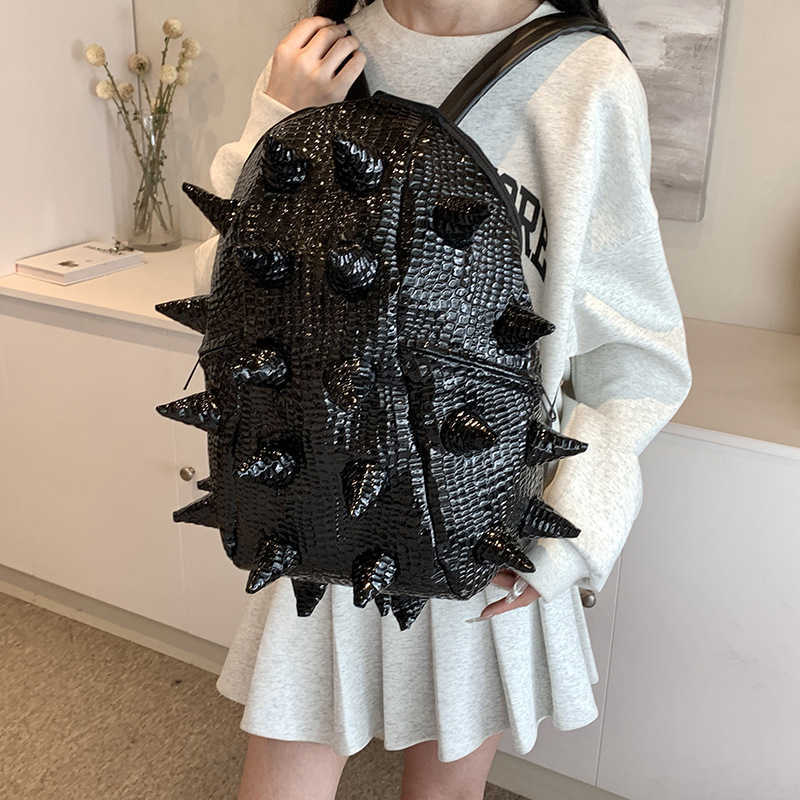 Trendy, fashionable cool PU three-dimensional hedgehog backpack with quirky personality and creative trendy brand sea cucumber riding backpack 241115