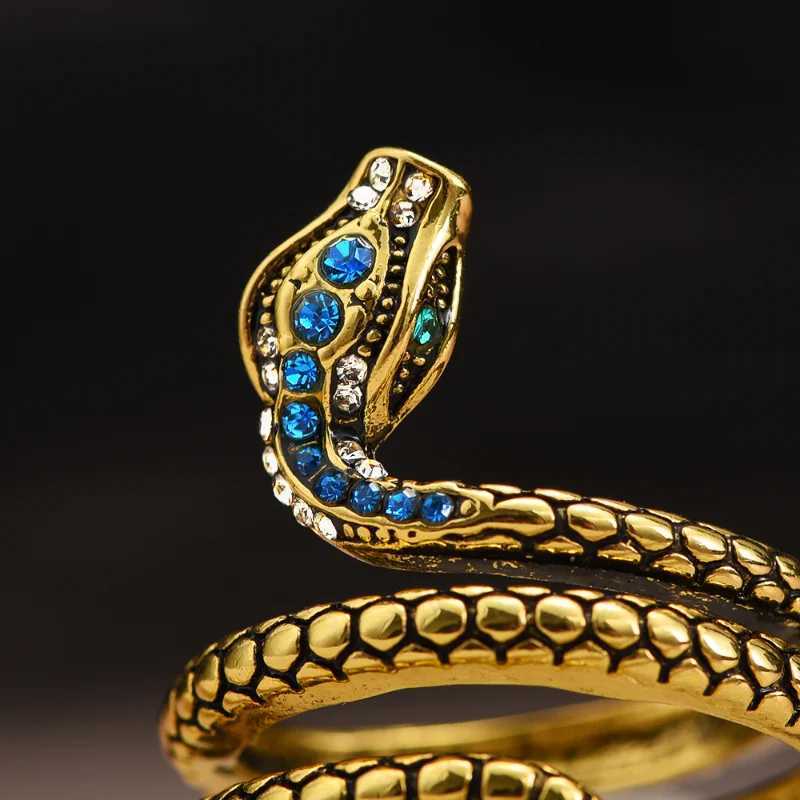 Vintage punk inlaid zircon snake open ring personalized ring jewelry snake ring charm finger ring party jewelry gift X241106