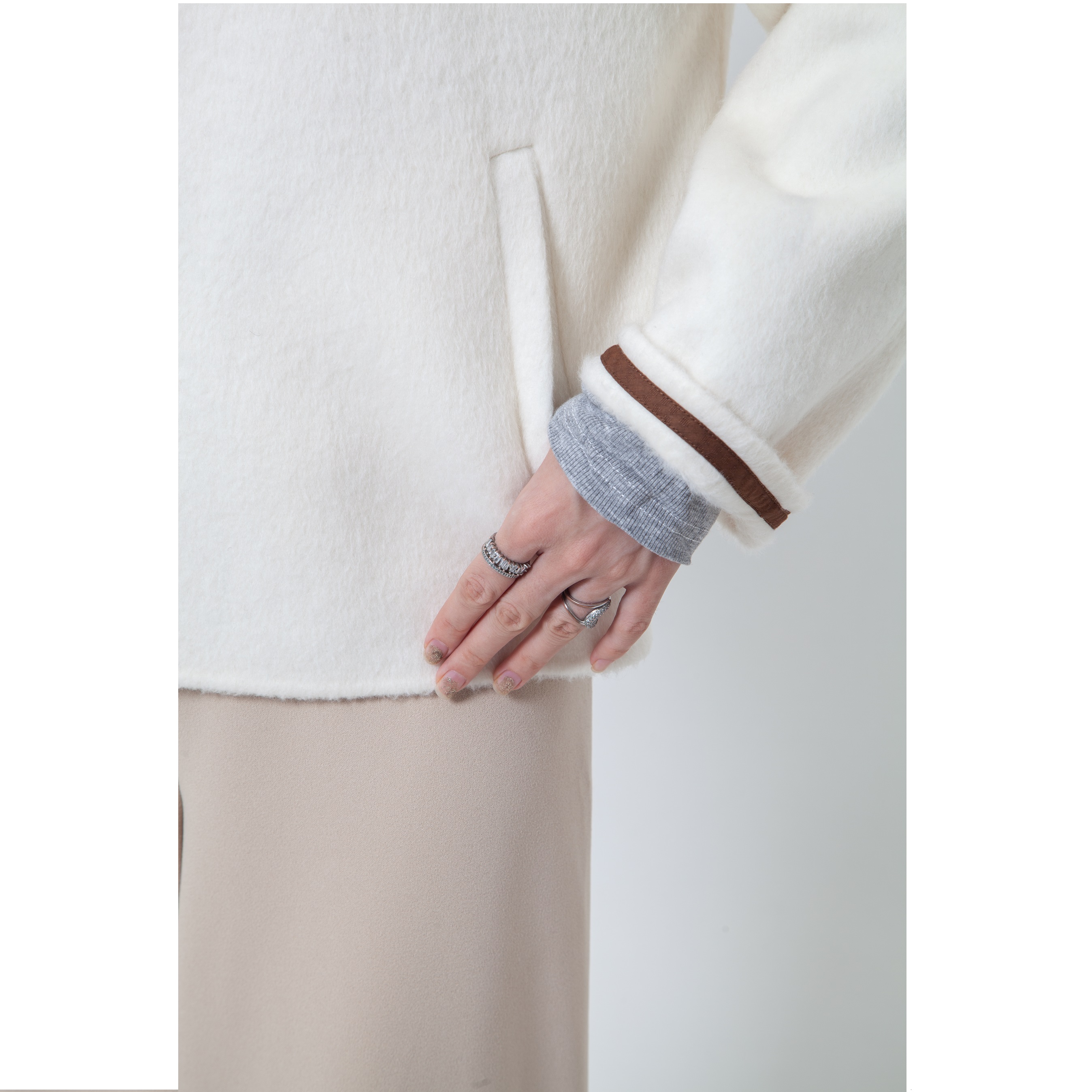 Women's Embroidered Wool Coat - Color Contrasting Collarless Overcoat with Scarf for Winter Warmth (2024 AW Collection)