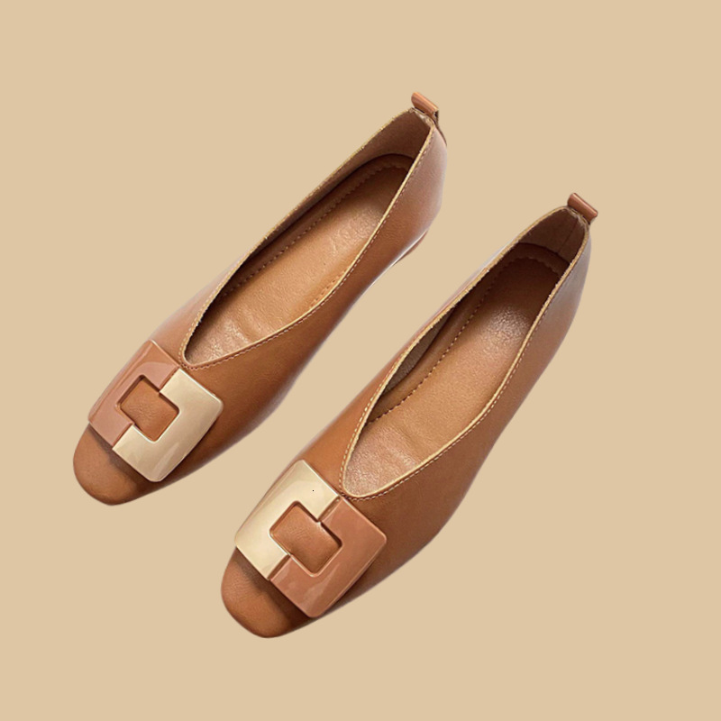 Low color blocked buckle for women's autumn new versatile coarse heel French grandma square toe shallow mouth flat sole single shoes