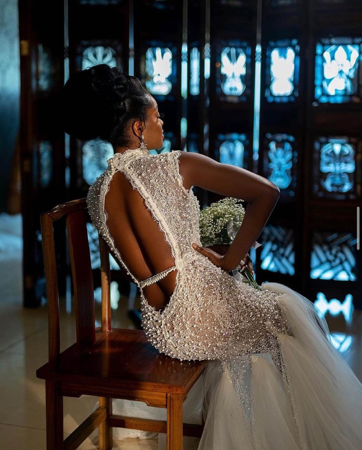 Classic Mermaid Wedding Dresses High Collar Sleeveless Bridal Gown Pearls Backless Sweep Train Customized Dress