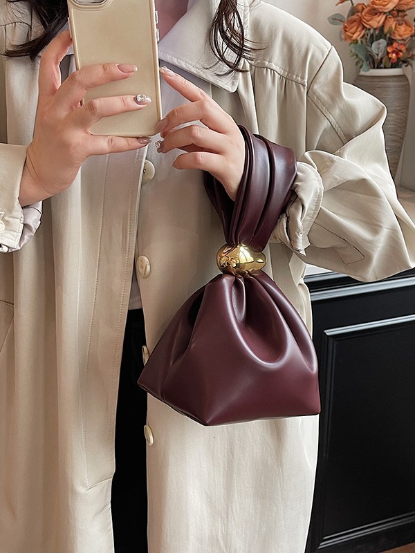 New Pleated Cloud For Women, Fashionable, Versatile, High-end, Design, Casual Handbag Bag Designer Bags Handbags Women