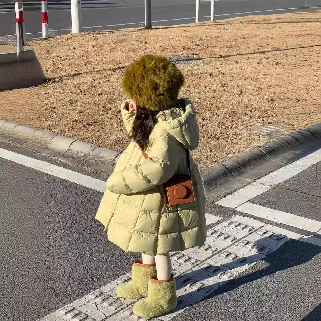 Winter Childrens Girls Parkas Loose Thick Plus Velvet Baby Girls Jacket Solid Warm Zipper Childrens Jacket 241106