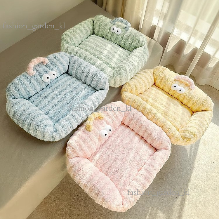 Dog Nest Winter Warm Pet Sofa Small Dog Sleeping Mat Soft Cushion Winter Dog Special Bed Internet Red Cat Nest 443