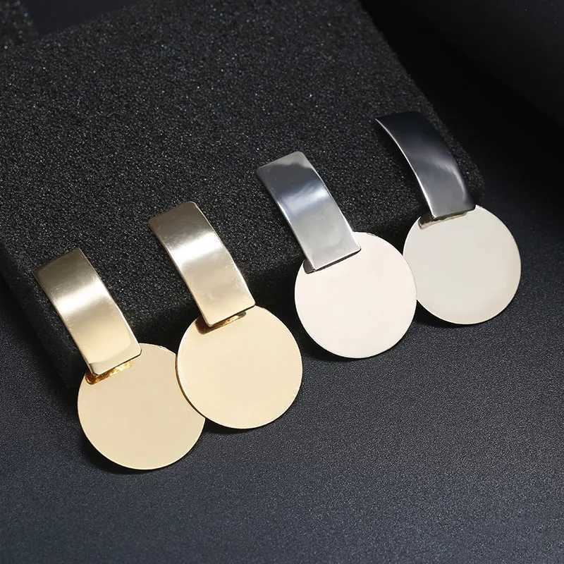 Korean Pearl Earrings 2024 for use in the Moon Yuan Geely Declaration Retro Gold Stud Earrings Fashion Jewelry Earrings X241106