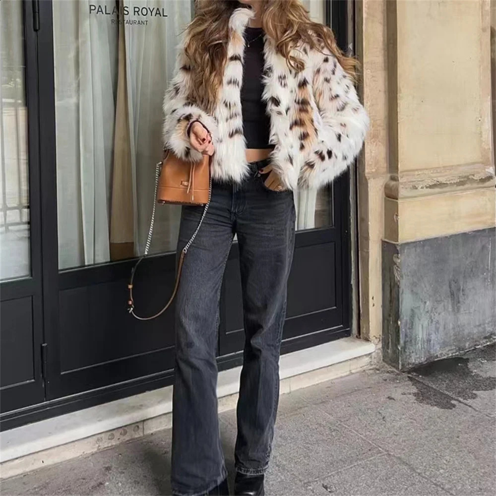 Autumn European And American Style Womens Clothing Fashion Long Sleeved Stand Up Collar Slimming Faux Fur Jacket 241104