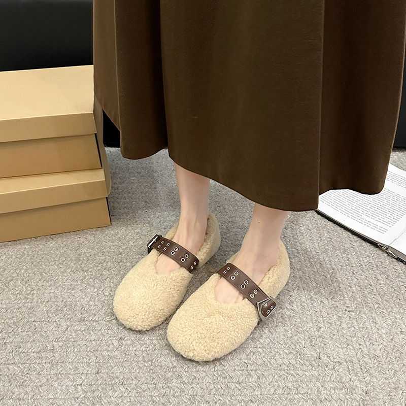 2024 Autumn/Winter New Lamb Wool Bean Women's Shoes with Velvet Warm Flat Fury Shoes Fashion Strap Single Shoes for Women