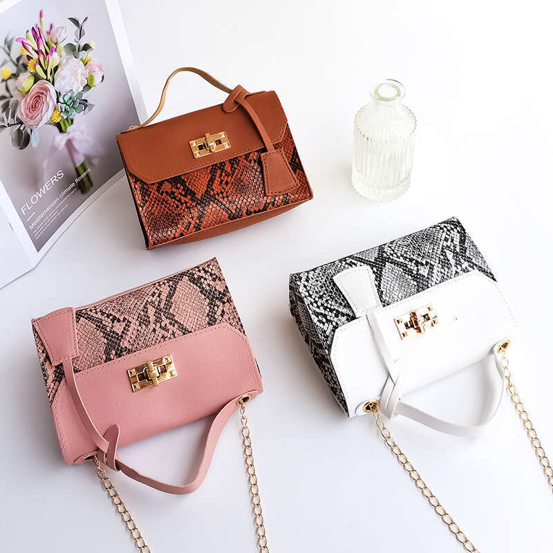 Designer Bag European And American Retro Women's Bags, Snake Print Handbags, Shoulder Crossbody Bags, Mobile Phone Bags, Korean Style Fashion 3f8