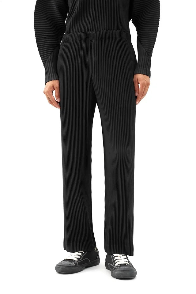 Miyake Pleated Men Trousers Baggy Straight Pants Fashion Casual Japanese Style 241104