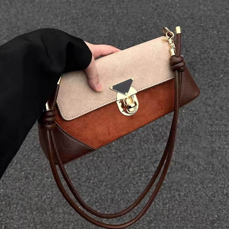 Designer's new women's armpit long stick bread niche designer single shoulder slanted body exquisite small square bag trendy bag