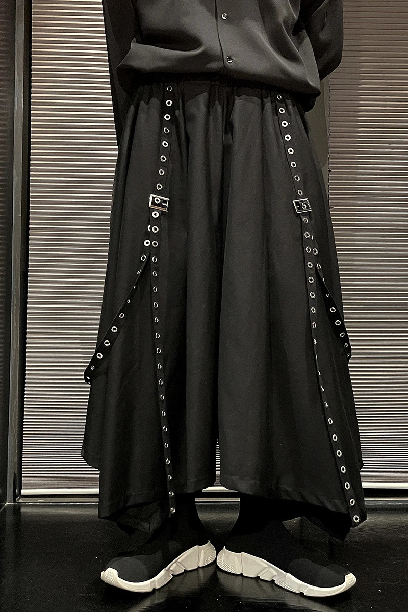 Men Ribbon Dark Black Wide Leg Pants Male Punk Gothic Harem Trousers Kimono Skirt Winter Women Irregular Big Hem Pant 241104