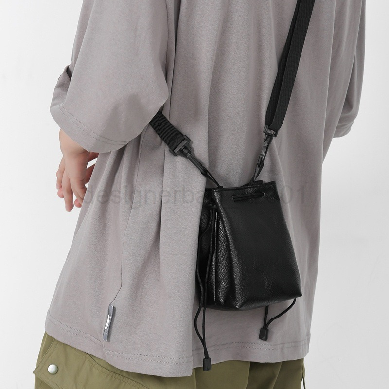 Classic Designer Bag Fashion 10a Top Nikiduncks Woman Handbagday Packs Mens Small Shoulder Coin Purse Hanging Mini Key Headphone Phone C