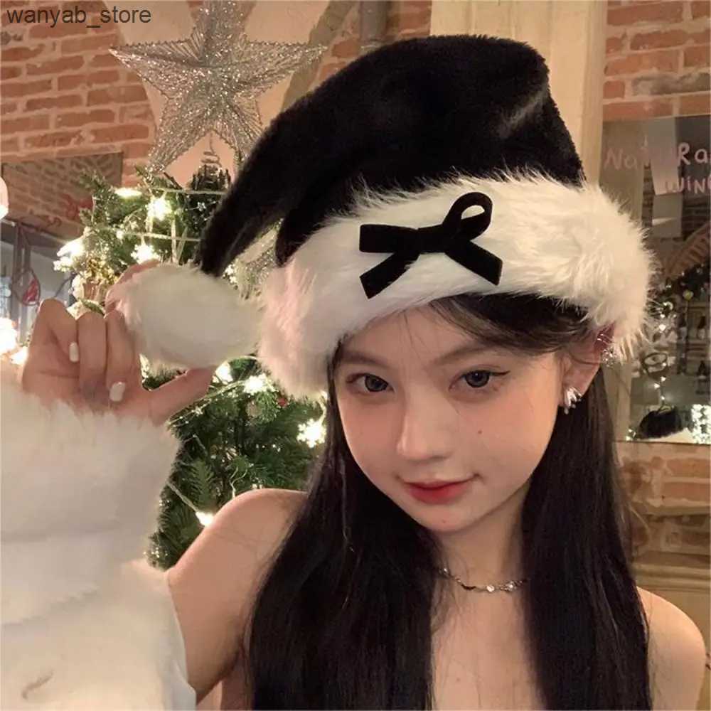 Wide Brim Hats Bucket Hats Warm Black Christmas Plush Hat Cloth Accessories Cartoon Plush Ball Soft Beanie Muffler Bow Santa Hat Boy L240910