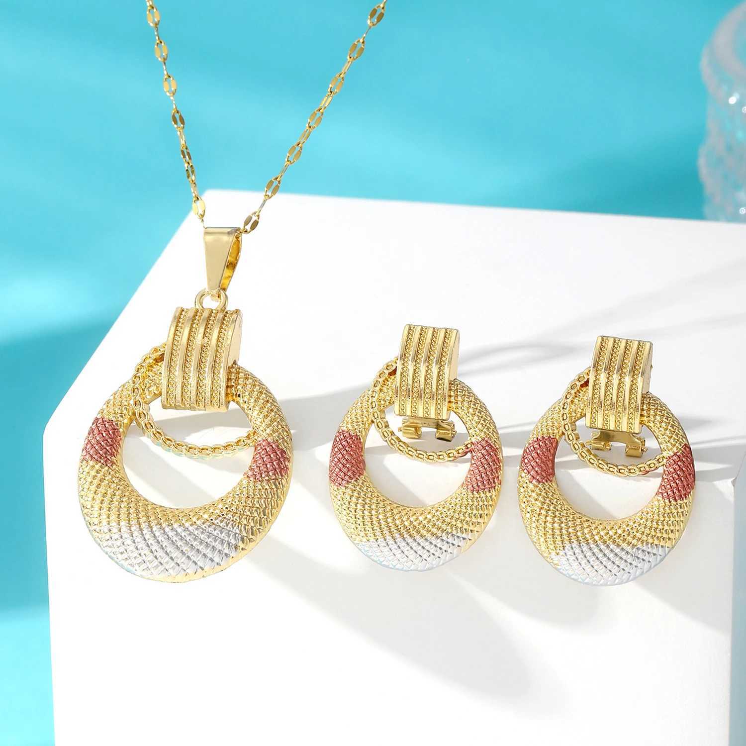 Exquisite stainless steel chain Geely pendant necklace stud earrings for Wen Fashion Party jewelry set accessories X241106