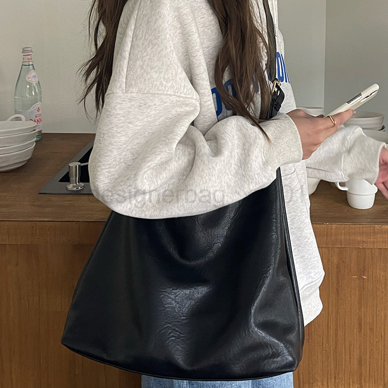 Classic Designer Bag Fashion 10a Top Nikiduncks Woman Handbagevening Bags Large Capacity for Women 2024 Autumn and Winter New Simple Sof