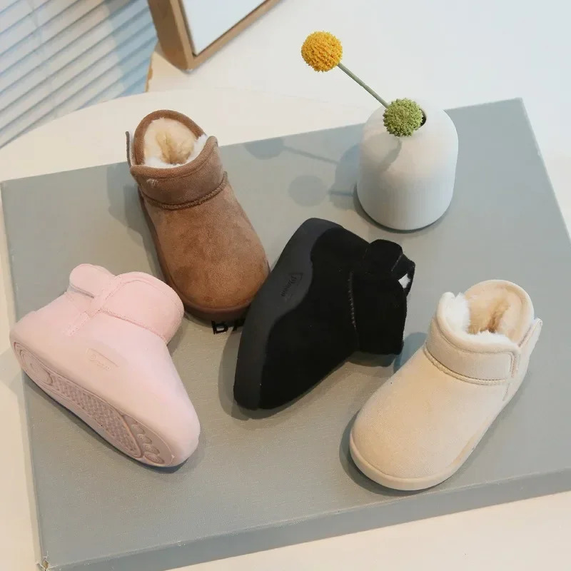 Baby girl boy snow boots childrens winter boots outdoor plush cotton padded shoes soft soled anti slip baby shoes 241106
