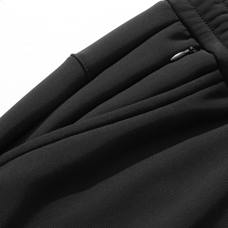 Big Size 9xl 8xl Winter Fleece Sweatpants Men Thicken Warm Jogger Pants Drawstring Elastic Zip Pockets Thermal Straight Trousers 241104