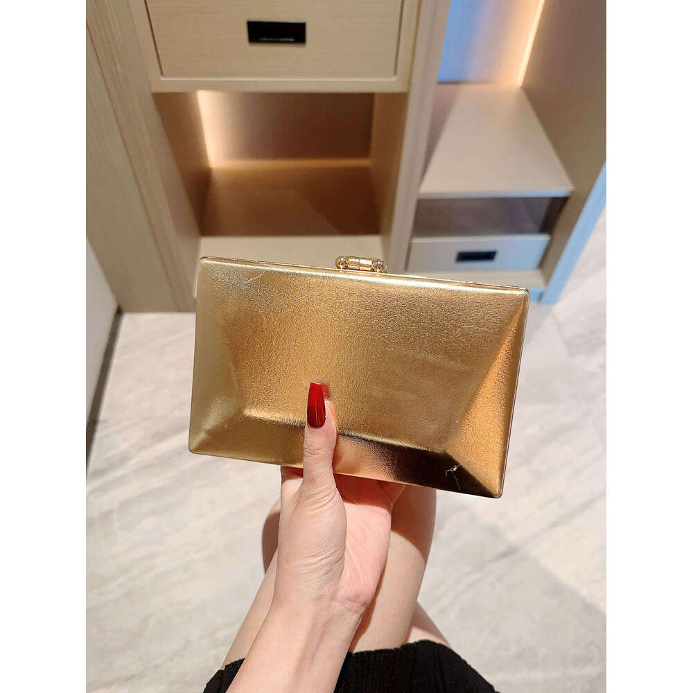 Designer Bag European And American Fashionable Dinner Bag Metal Leaf Buckle Clutch Bag Square Box Bag Crossbody Chain Bag Evening Bag Dress Bag 3bf