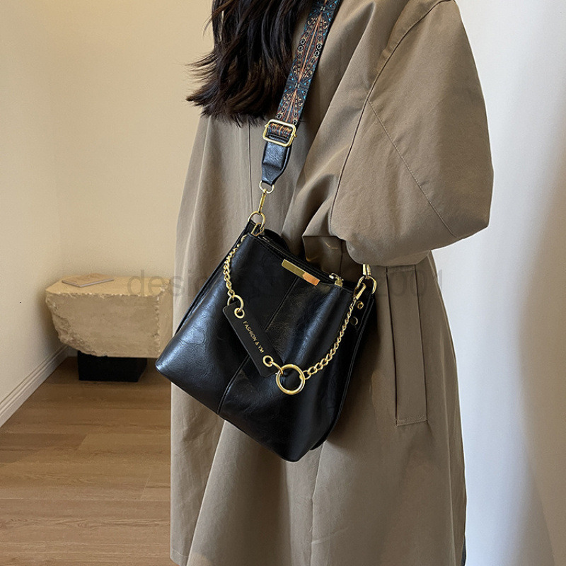 Bag Classic Designer Fashion 10a Top Nikiduncks Woman Handbagevening Bags This Years Popular Small for Womens Autumn 2024 New Fashionab