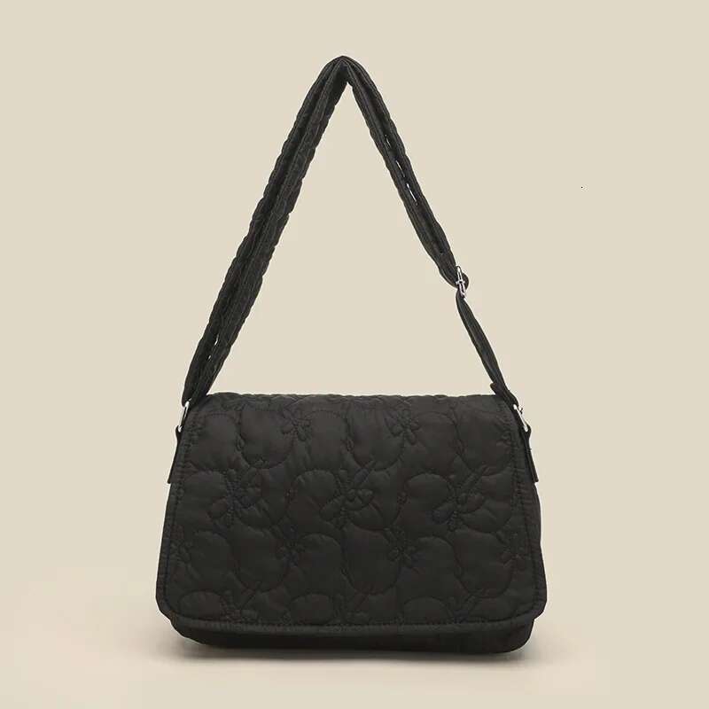 Designer Bag Small Trend Design Shoulder Bag New Simple Texture Pleated Bag Large Capacity Female Tote Bag Handbag Bags For Women