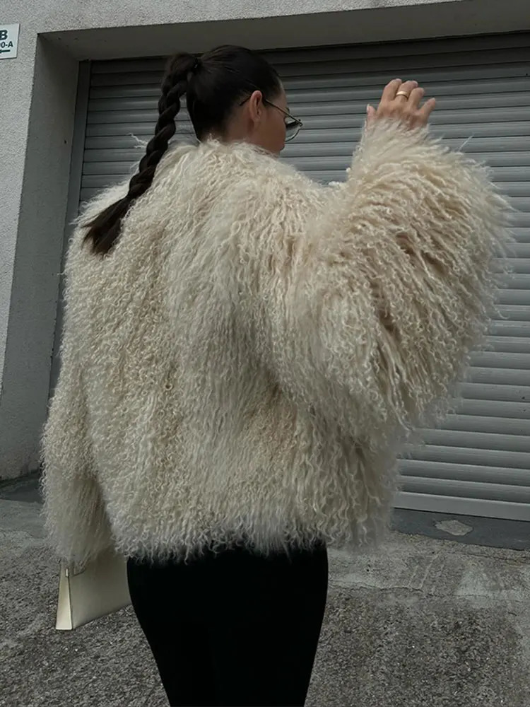 Chic Fluffy Faux Fur Womens Warm Cropped Coat Elegant Long Sleeve Thick Thermal Furry Jacket Winter Fashion Streetwear 241104