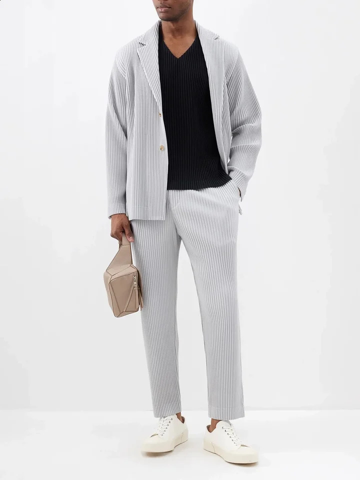 Miyake Pleated Men Trousers Baggy Straight Pants Fashion Casual Japanese Style 241104
