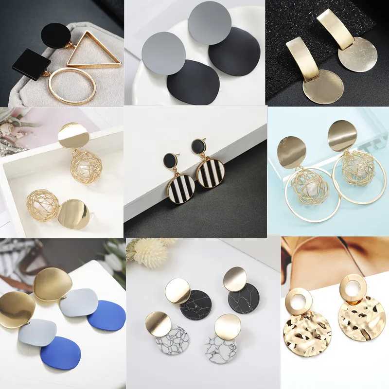 Korean Pearl Earrings 2024 for use in the Moon Yuan Geely Declaration Retro Gold Stud Earrings Fashion Jewelry Earrings X241106