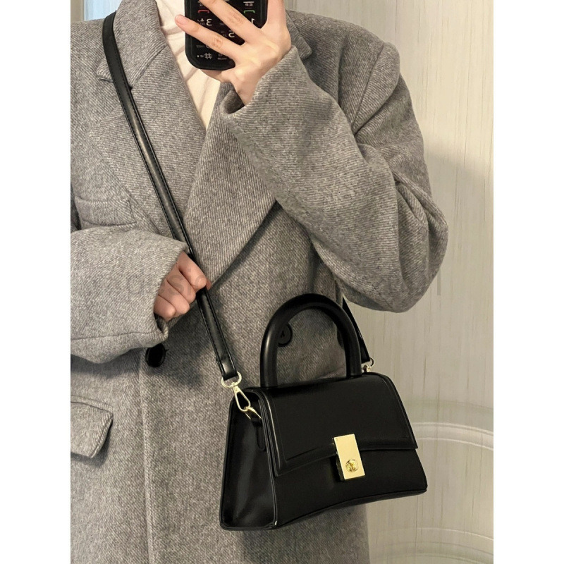 Fashion Classic Bag Designer 10a Top Nikiduncks Woman Handbagevening Bags Crossbody Handheld Casual Threedimensional Luxury Small Sq