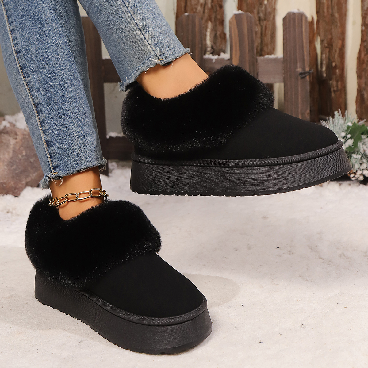 2025 New Warm Designer Women's Winter Flat Shoes Short Plush Fur Ankle Snow Boots Casual Shoes Sports Suede Motorcycle Botas