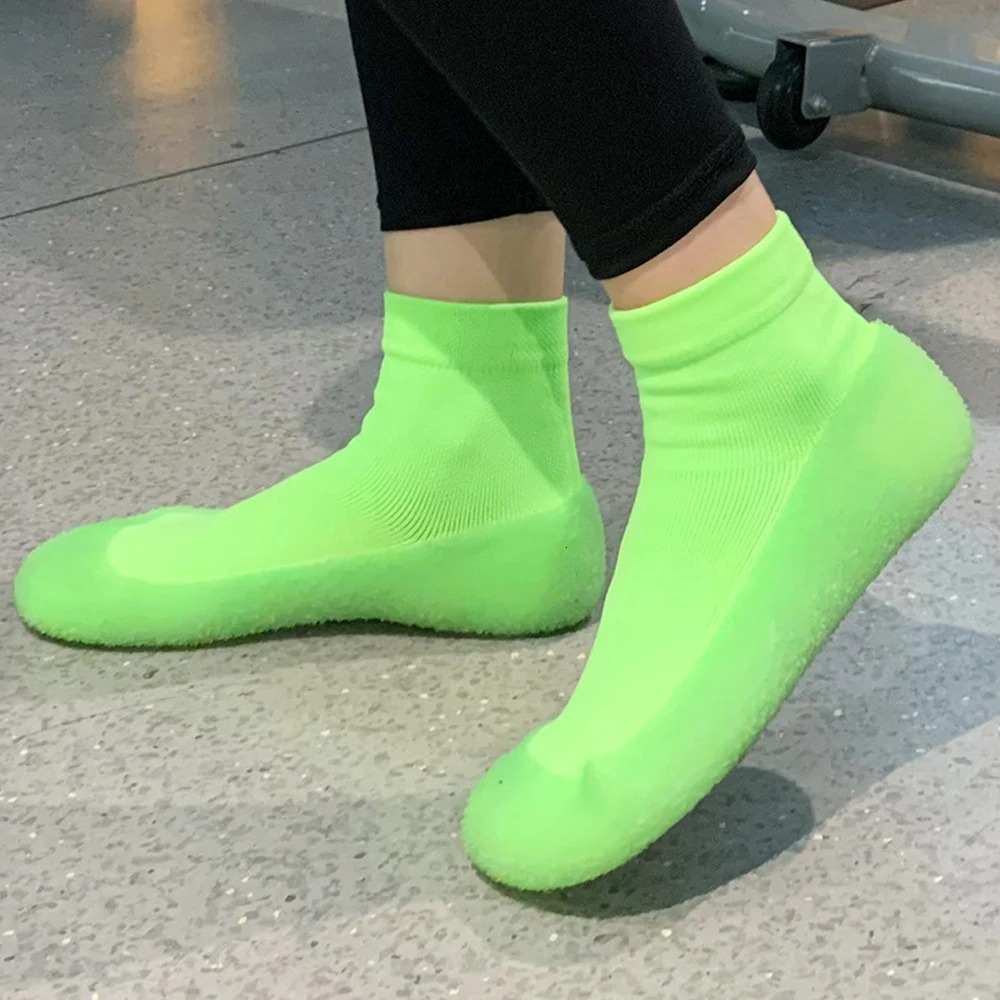 Mens and womens beach anti slip fitness yoga dance sports socks barefoot sports shoes gym yoga dance non slip shoes large size 20-43 241106