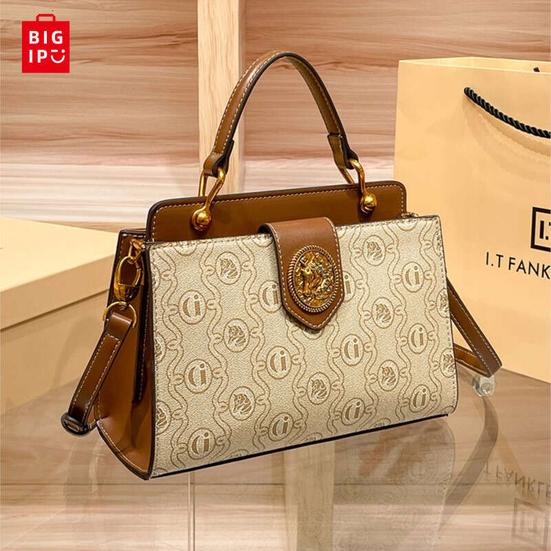 Designer Bag Light Luxury Brand Women's Handbag 2024 Spring/Summer New Designer High-Quality Shoulder Bag With Contrasting Color Crossbody