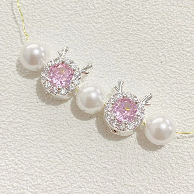 Pink Zircon-Adorned Chinese Dragon Bronze Necklace for Unique Style Pink in packs of 100