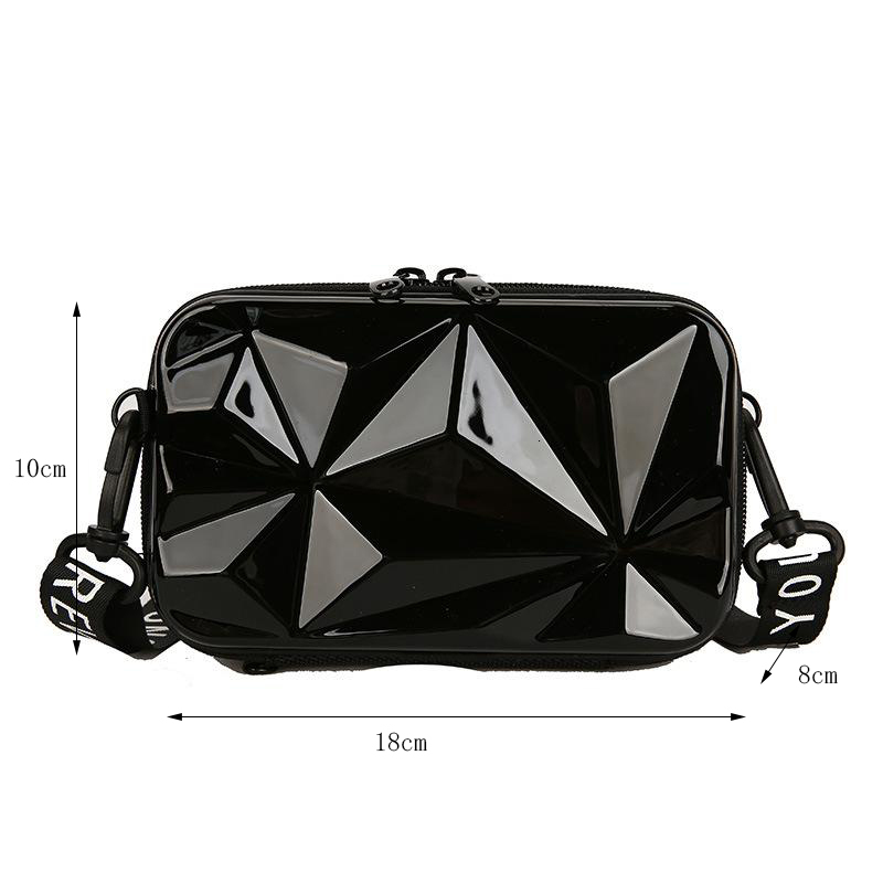 New Designer Handbag With One Shoulder Diagonal Cross