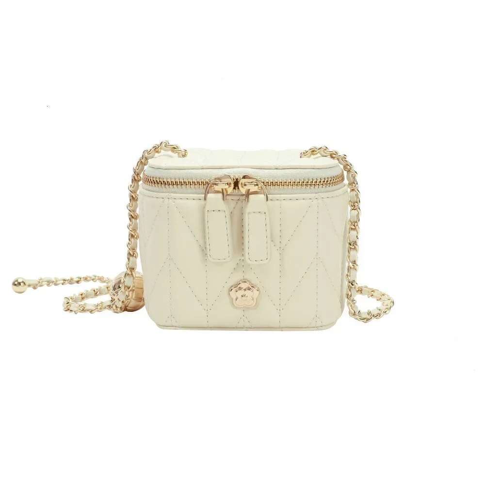 Designer Bag New Fashionable Versatile Small Golden Ball Chain Box Bag Bag Niche High-End Casual Diamond Shoulder Messenger Bag Shoulder Bag